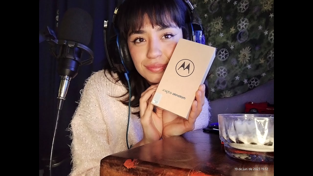 ASMR Tengo movil nuevo !! #whispering #motoedge30