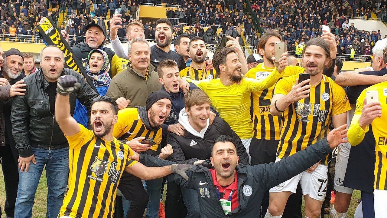 Bayburt’ta 33 yıl sonra şampiyonluk coşkusu