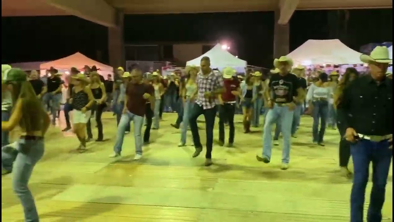 Holy Moly danced at the Voghera Country Festival 2022
