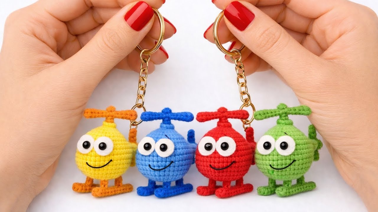 How to crochet for Beginners😱!?Cutest keychain😍Gift/Decoration 