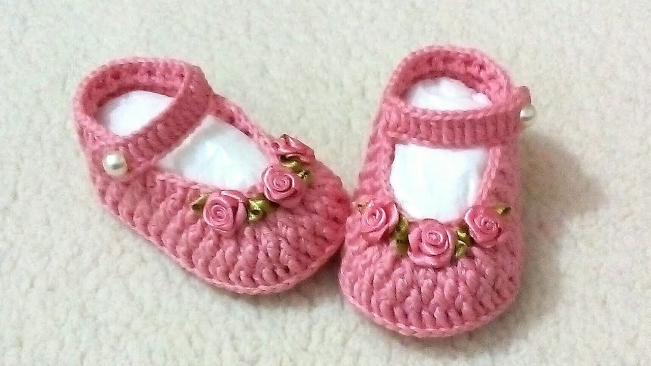 Sapatinho de crochê Luna