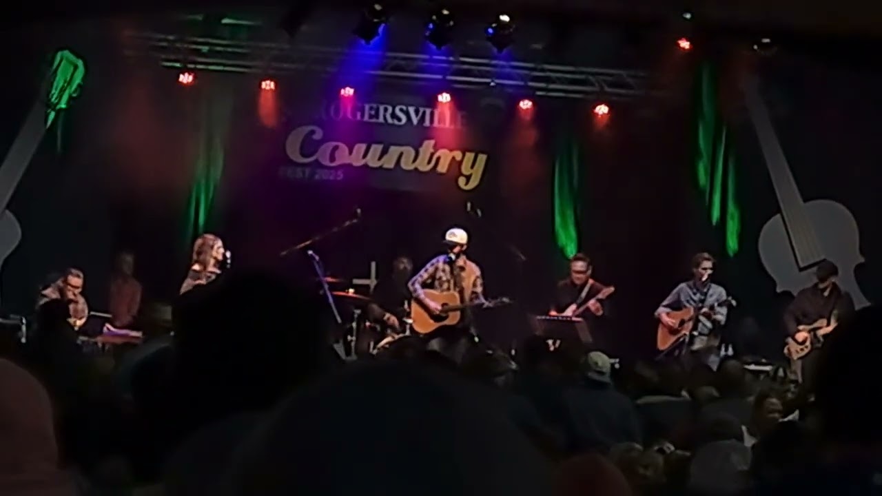 Mo Pitney Singing A Hag Song At Rogersville Country Fest On Bob's YouTube Channel. 