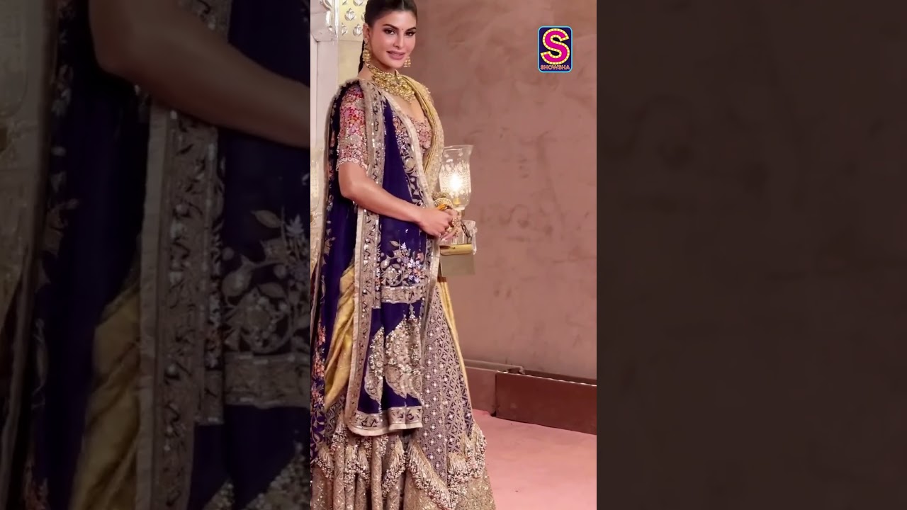 Jacqueline Fernandez dazzles in purple & golden at Radhika-Anant's wedding! | Ambani Wedding