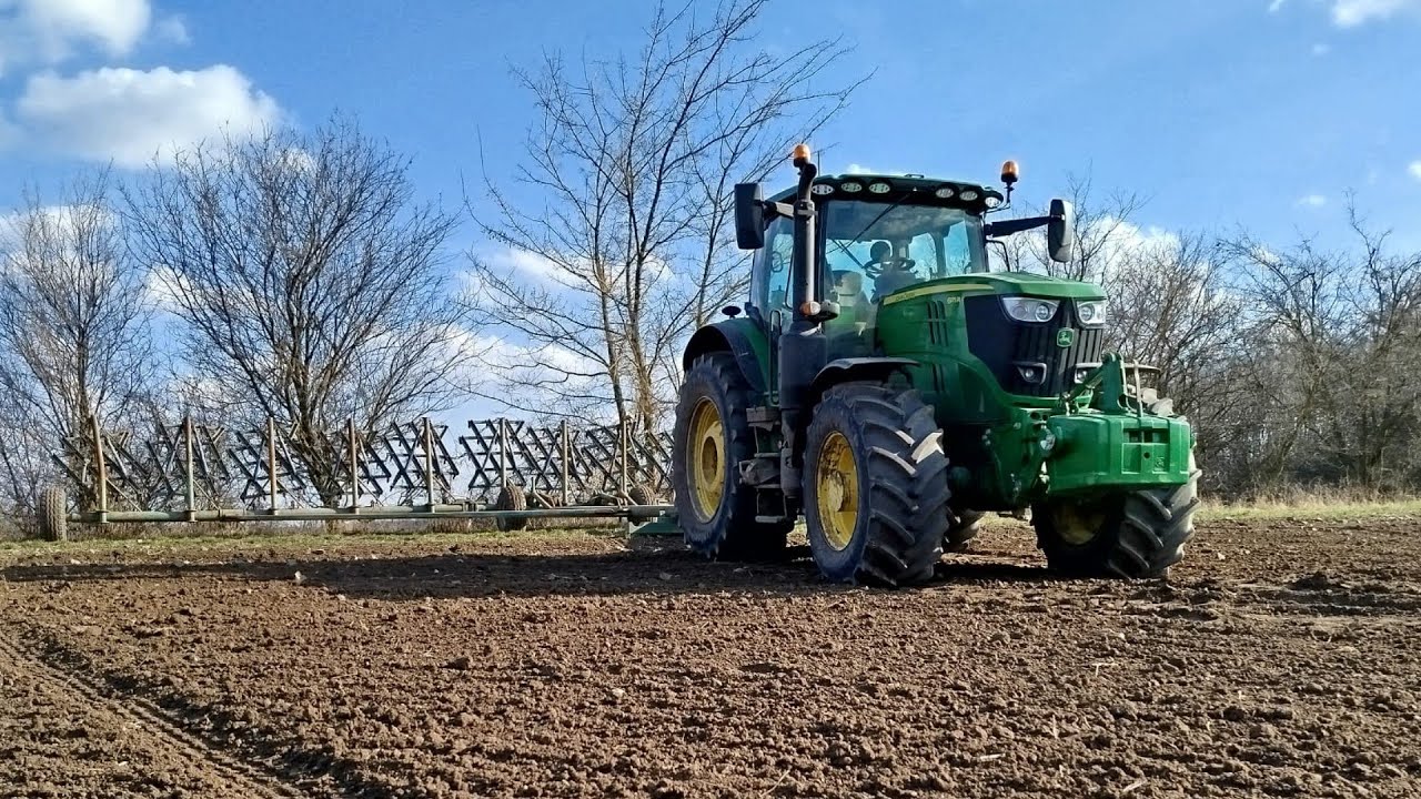 Vláčení pole 2026 - John Deere 6175r
