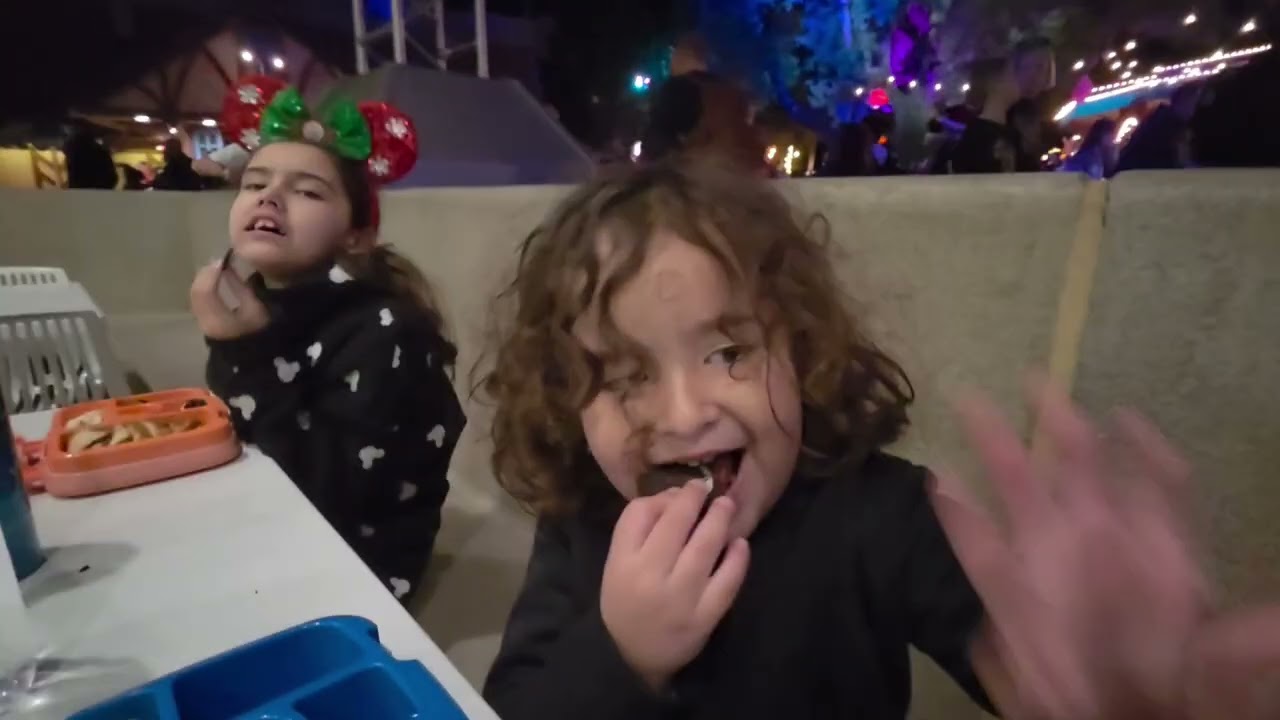 Audrey and Miles - A Very Mickey Christmas 2025
