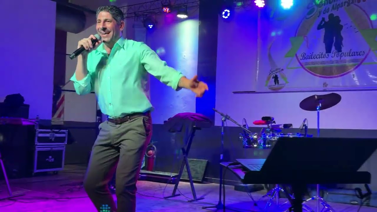 ARIEL IVALDI BAILANDO SE VAN LAS PENAS