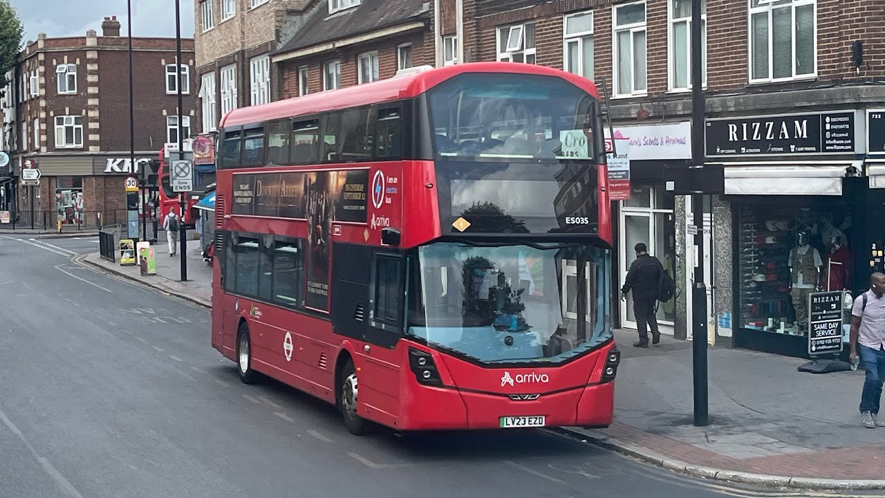 [Upper Deck POV] Journey through London Road, Thornton Heath, Croydon 🚌 🇬🇧.