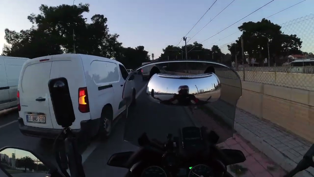 Ne çektik Broadwaydan. Clio kadar bagaj alan shooter . Yükle sür #pow 