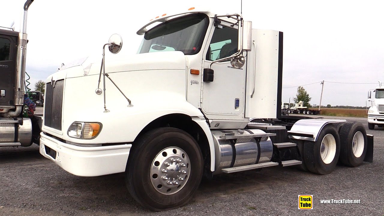 2008 International 9200i Day Cab Truck Walkaround - Exterior Tour - Camion Gamache Quebec