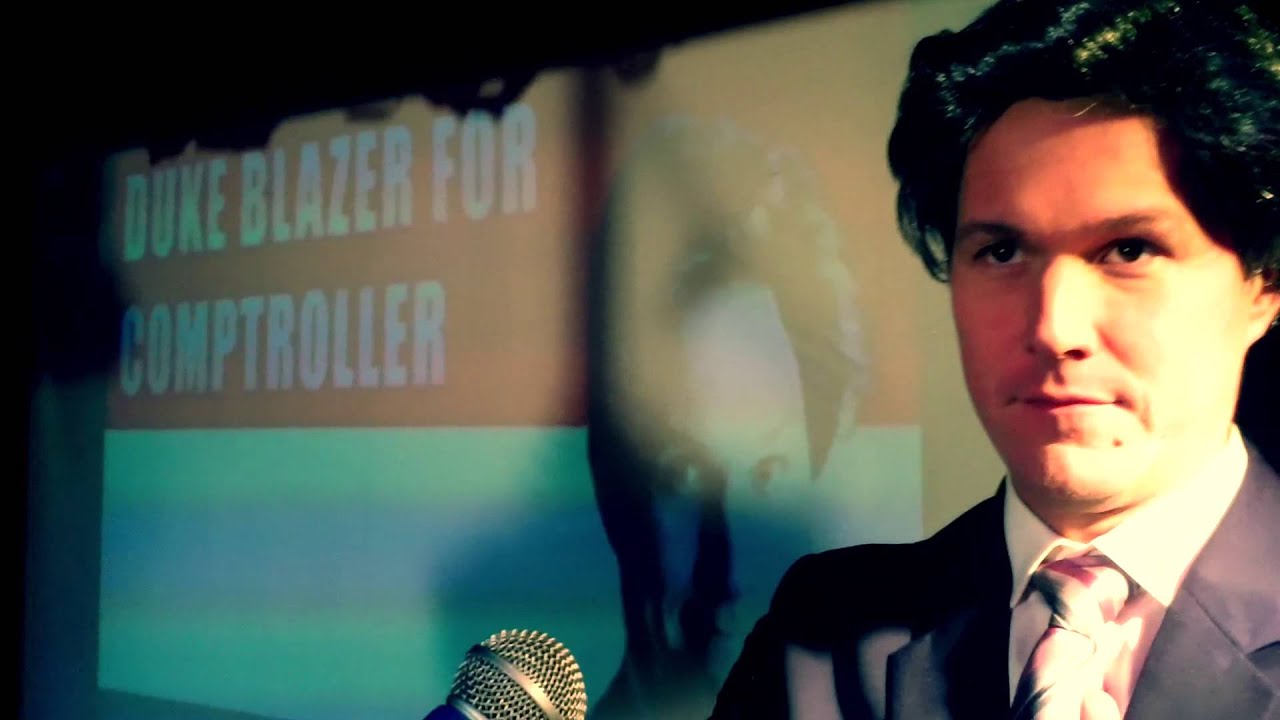 Diego's Umbrella - Moneymaker (Official Video)