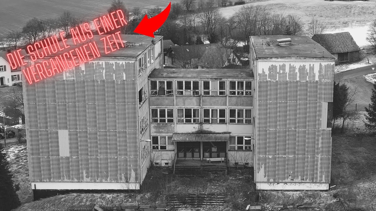 lost place Die Schule aus einer vergangenen  Zeit          #urbex #verlassene_orte #lostplaces