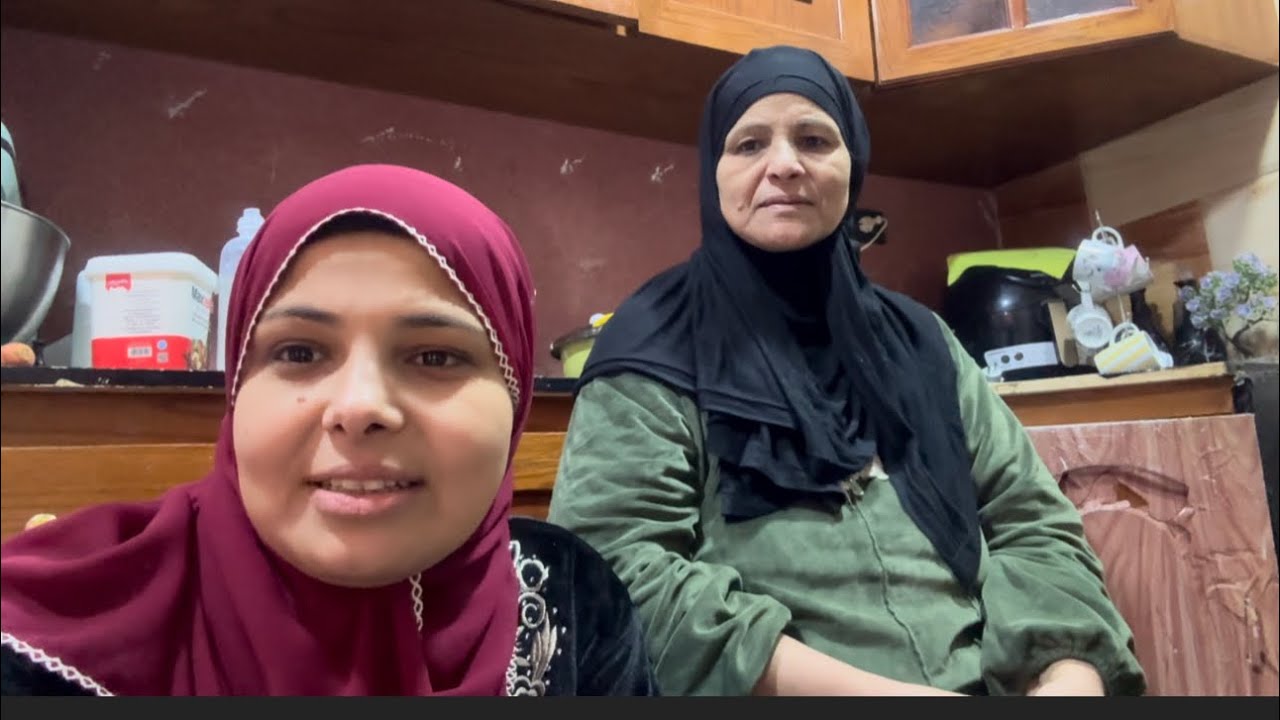 لما حبيبه تاخد الإجازة وتقرر تساعدني في البيت 🏠 البنات حبايب ومهنتش علي امي جت تساعدني في البيت 