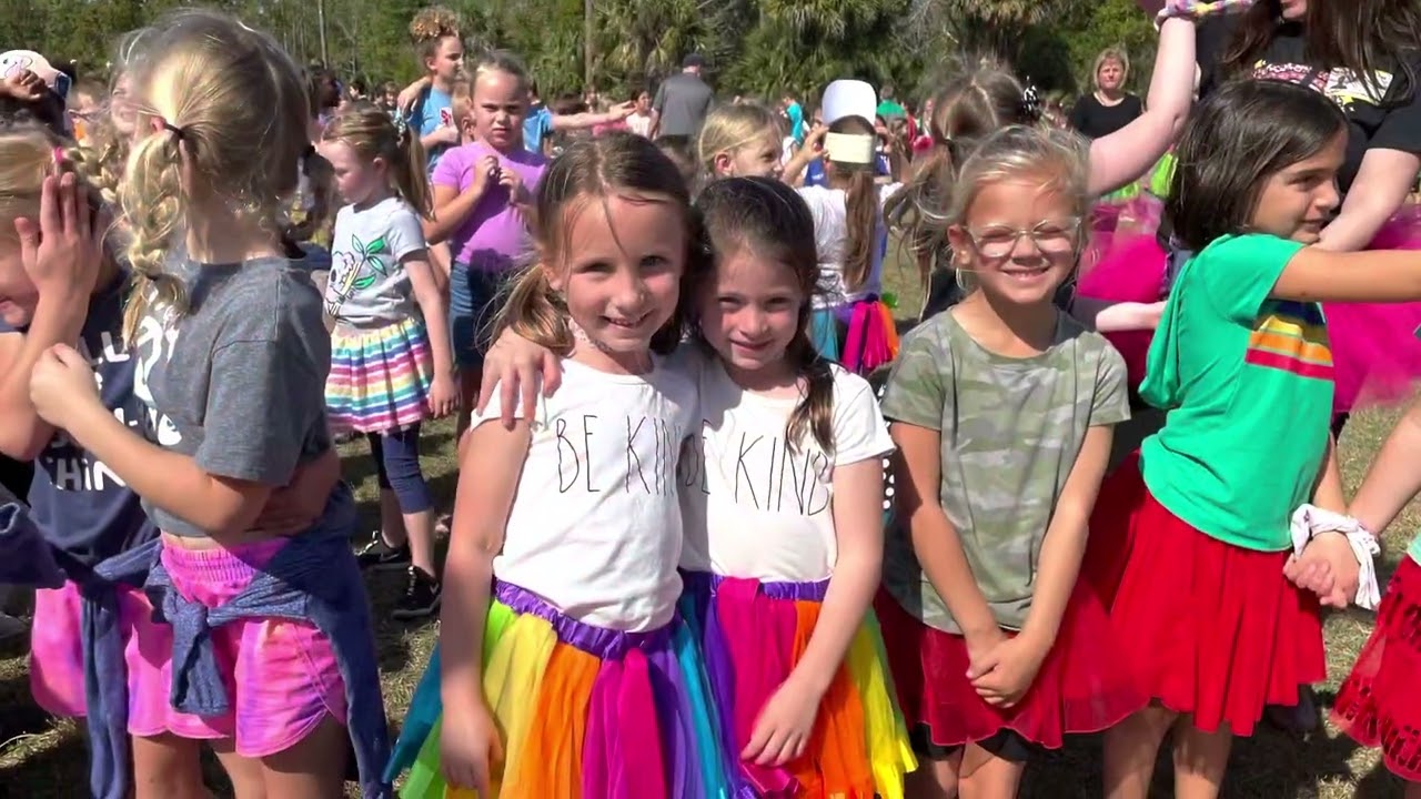 OUR SCHOOL WAS DANCING TO THE HUSTLE AND THE MACARENA!!!
