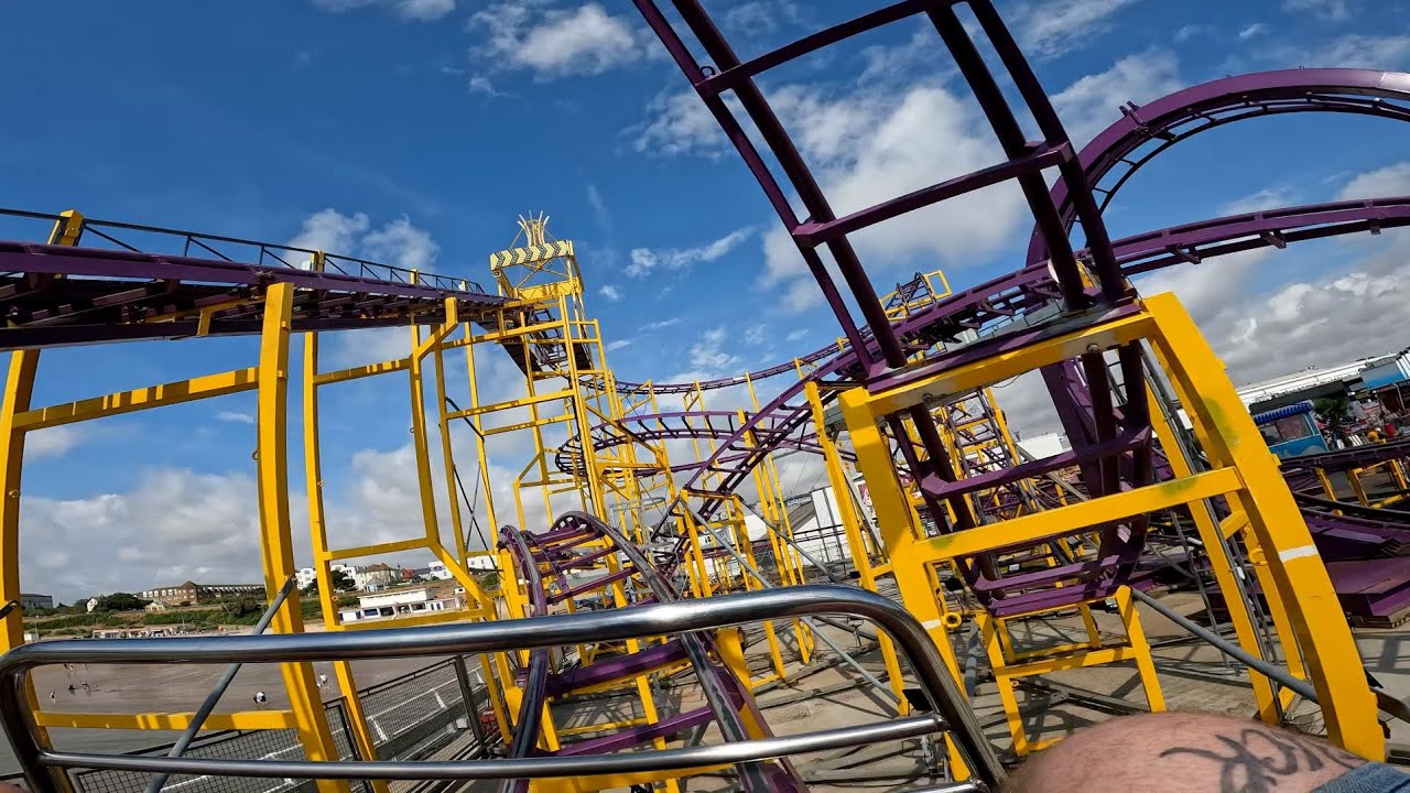 Looping Star - POV - Clacton Pier - Pinfari - Zyklon / ZL42