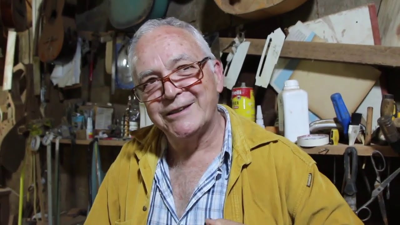LUTHIERS DO VALE DO PARAÍBA - SEU CARMO - CUNHA SP