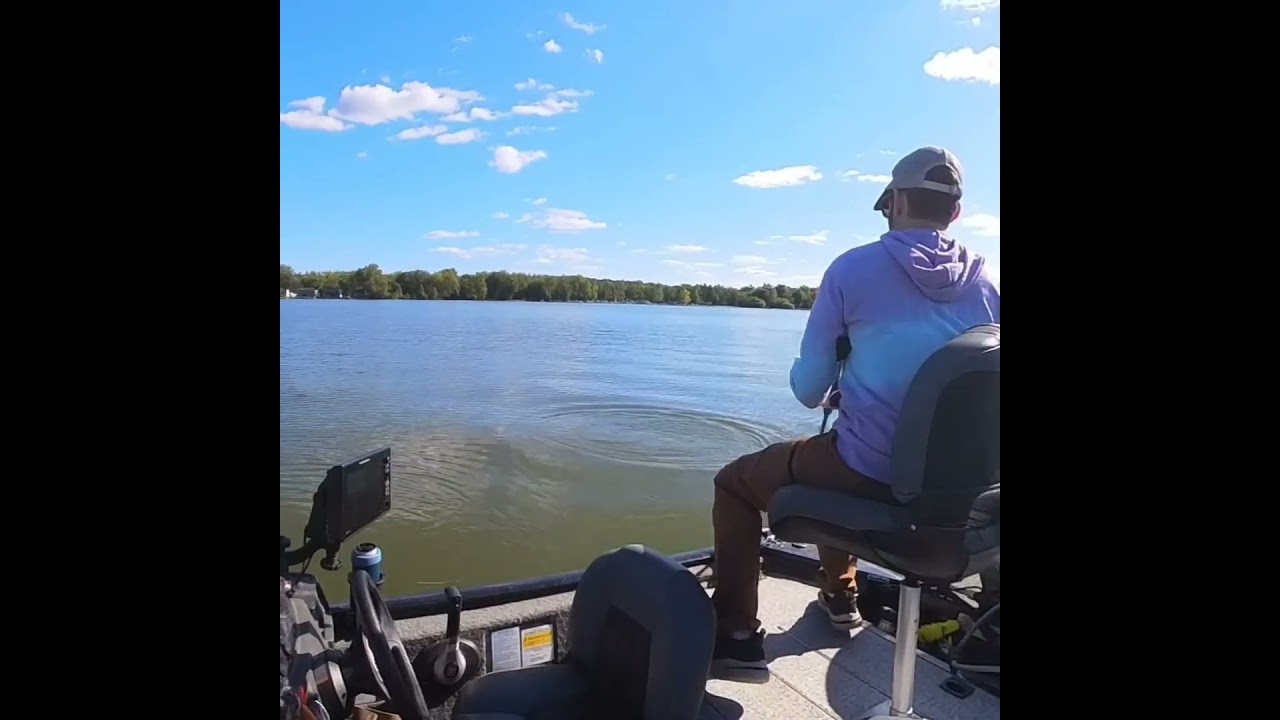 Jared Misses A Huge Muskie