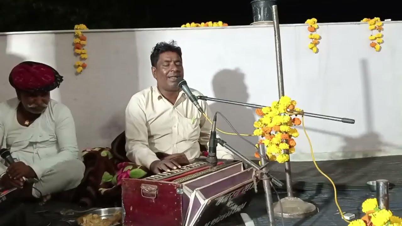 Bajarang musical group hokra लाइव है!बाई रुपादे भजन गायक केसा भाई होकंरा 