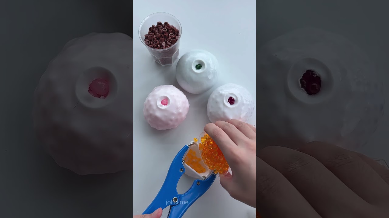 5 Stress Balls, 5 Textures &mdash; Which One&rsquo;s Your Favorite? 🎾