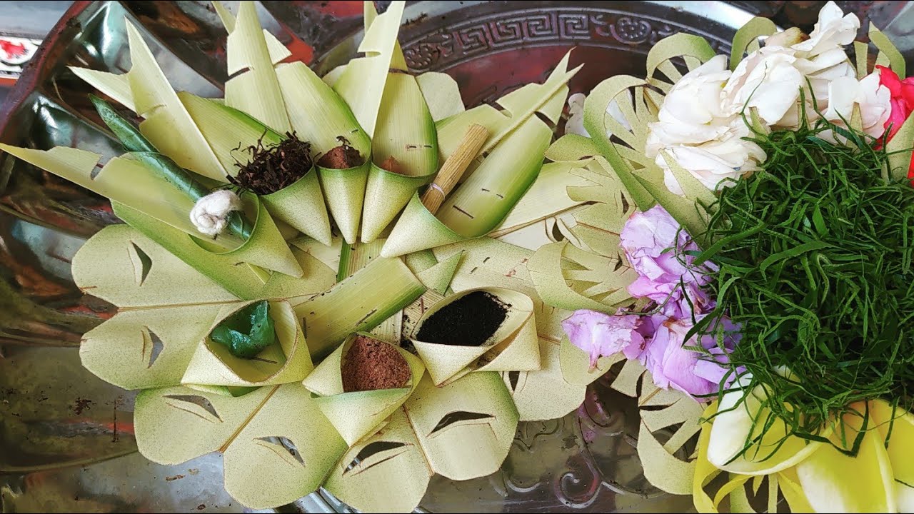 Cara membuat canang pengraos #tradisibali