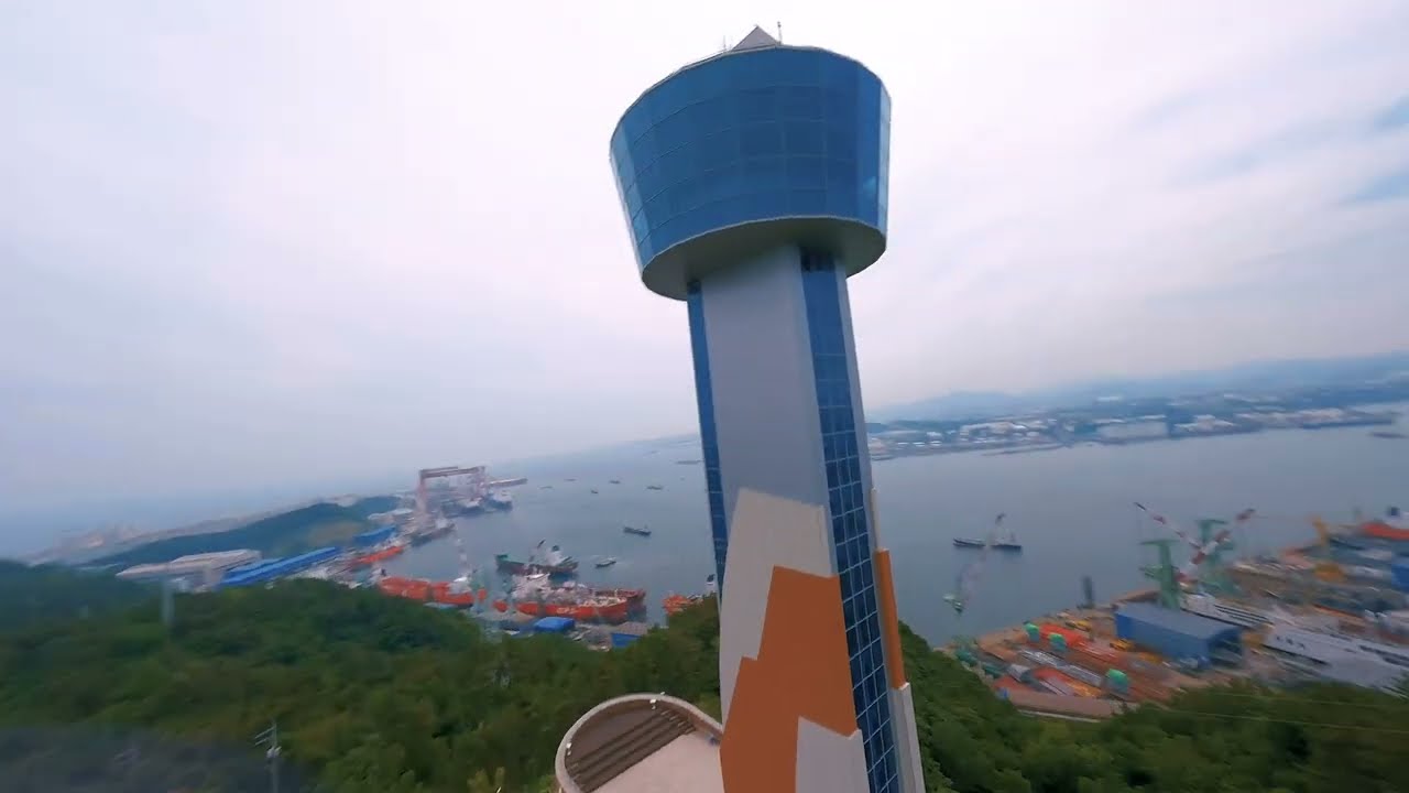 울산에서 가장 핫한 공간✨ 유에코(UECO) 홍보 영상🎉 개관 4주년 이벤트 STEP2 생일축하 메세지 달고 경품 받자! 고정댓글 확인 필수