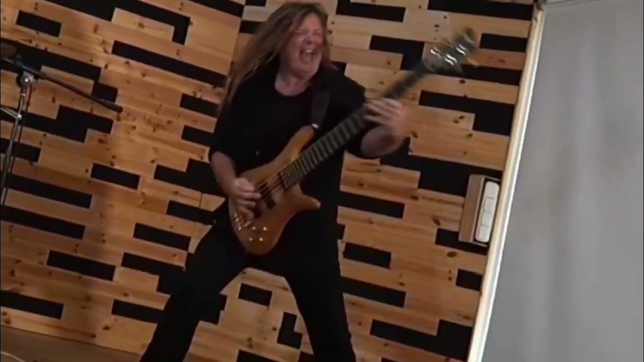 Heavy Pick Slap - Barend Courbois Heavy Bass 'n Drums Project #BarendCourbois #HeavyBassDrums