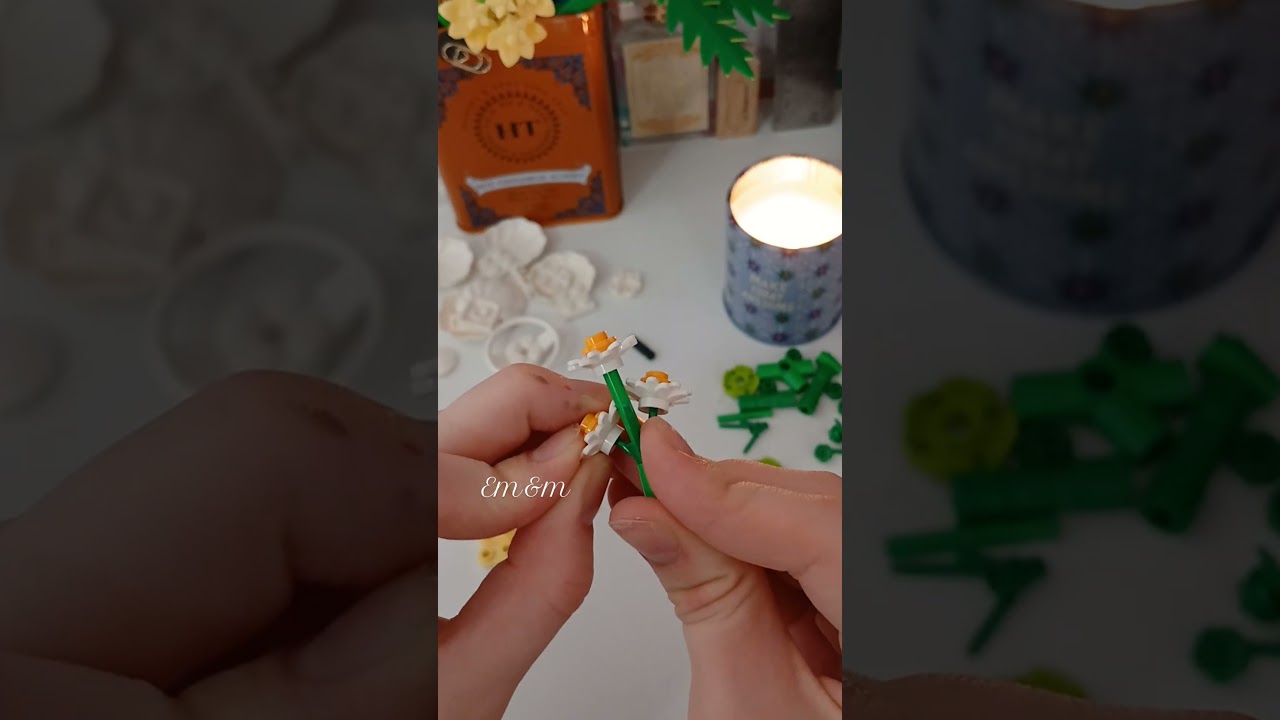 Building a Lego Flower Bouquet 💐 ✨️ (part 5) 