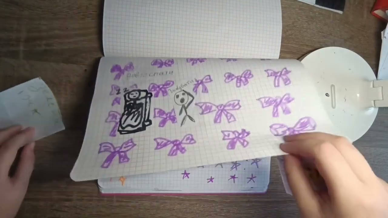 100 ПАКЕТИКІВ/ПАПЕРОВІ СЮРПРИЗИ/ Ксеня Швабовіч 