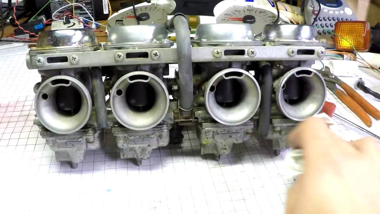 Project Nighthawk - Carb Cleaning, Mess Making, and Neat Rust Removal Trick!
