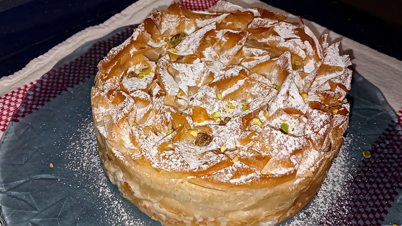 Bougatsa tarta de pasta filo griega