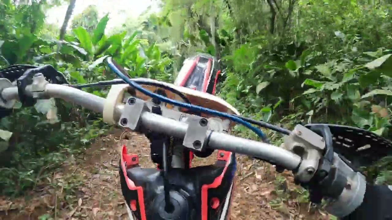 ACELERANDO no CLUBE DE TRILHEIROS FIM DO SILÊNCIO