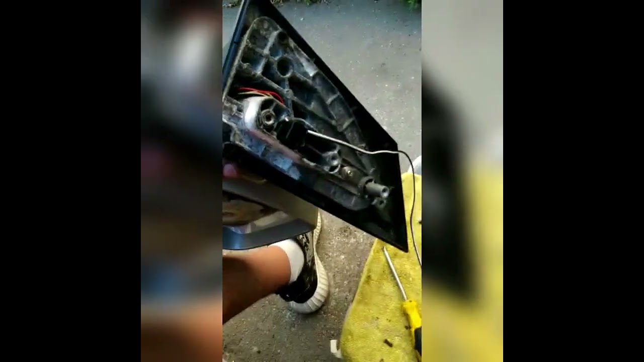 Замена корпуса боковых зеркал. Hyundai Grand Starex