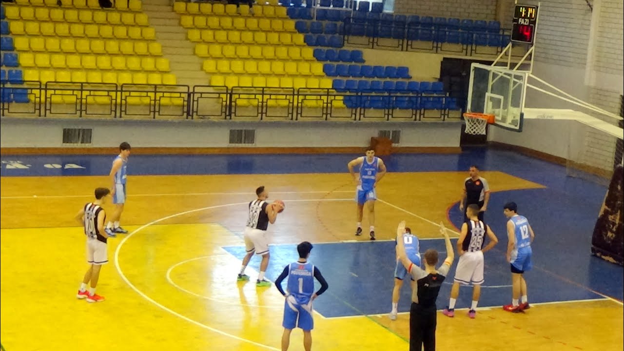 juniori KK Pljevlja  - KK Podgorica   84 : 102   TREĆA ČETVRTINA