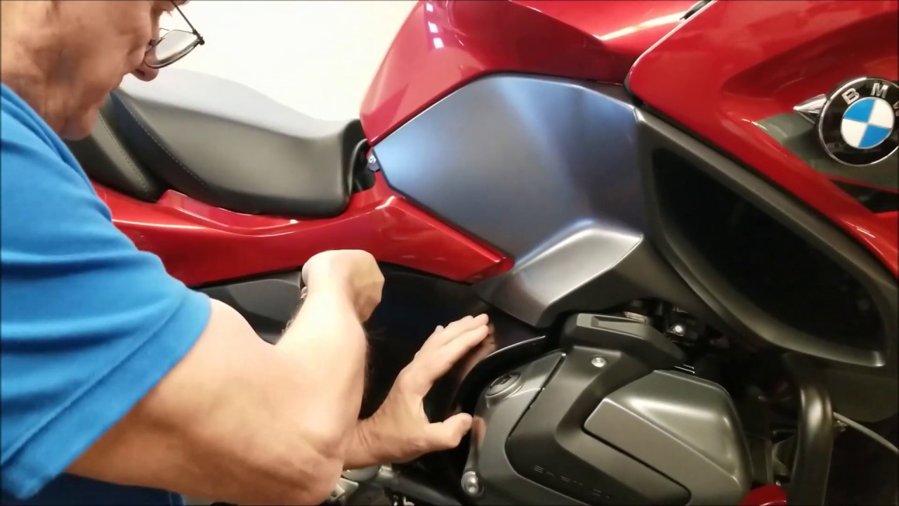 ILIUM WORKS R1250RT ENGINE PROTECTION GUARD BARS. Part# 34-200 (Silver) and 34-200BL (Black)