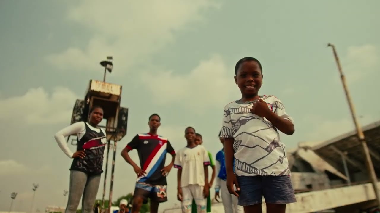 Choplife Soundsystem x Jessi Selm x Mr Eazi ft Les Teriba - Never Walk Alone (Official Video)