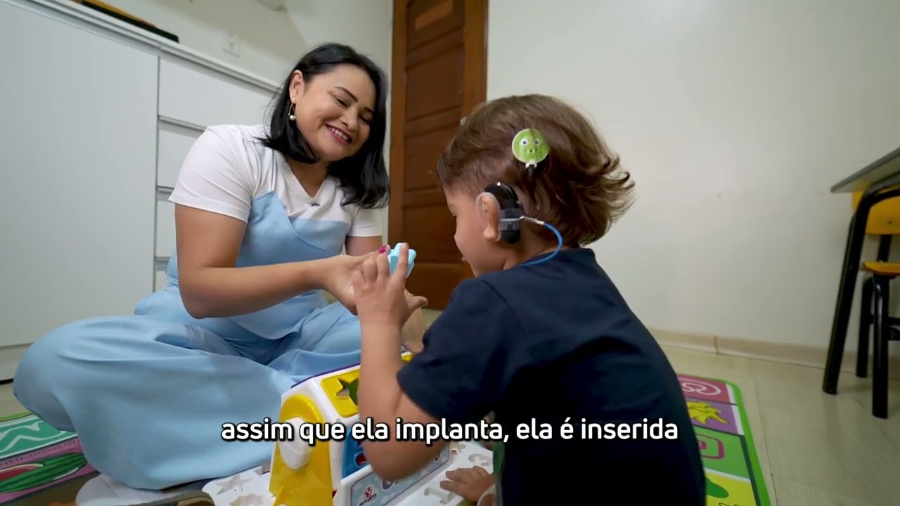 O que é a reabilitação auditiva para pessoas com deficiência?