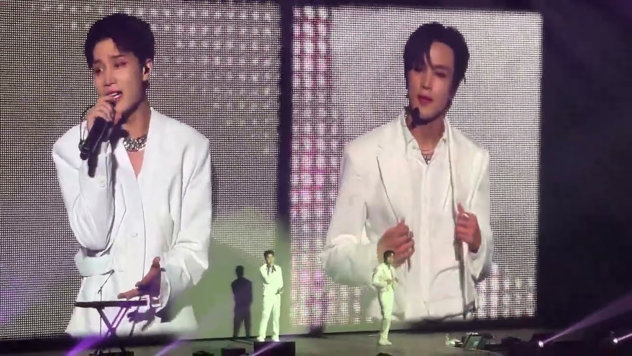 NCT 127 NEOCITY THE LINK in LA - Another World + Love Sign