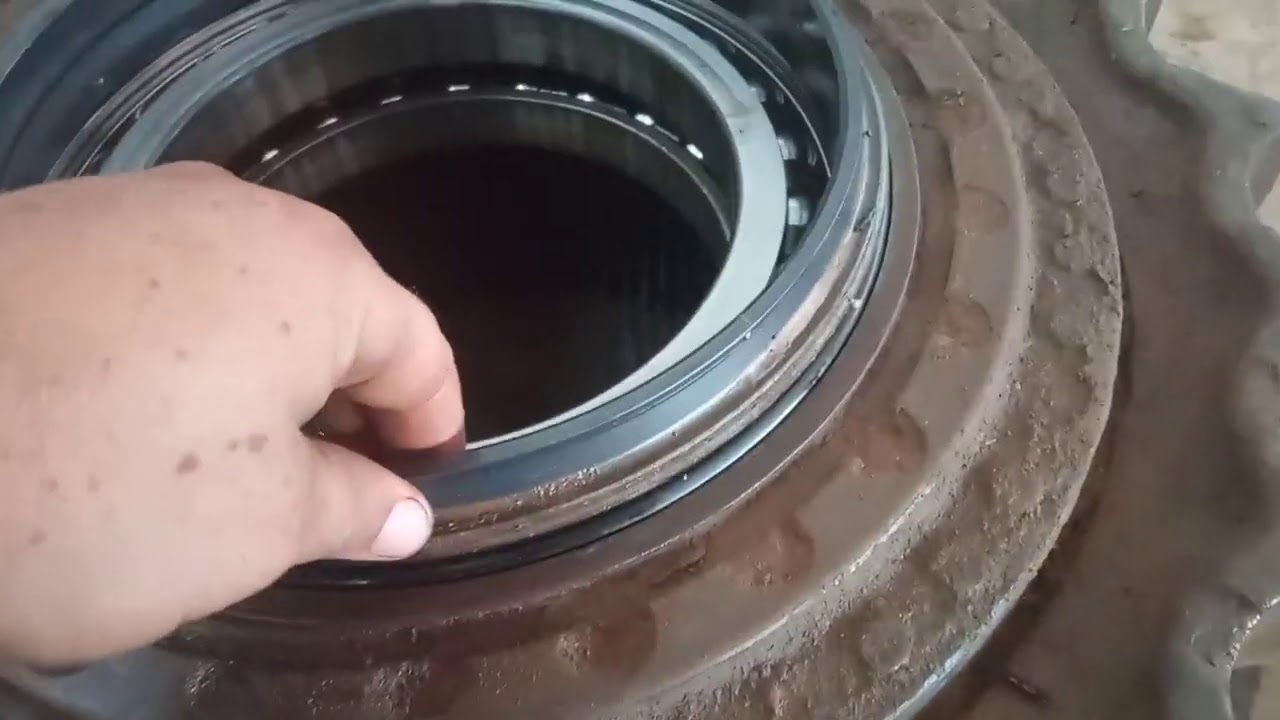 desmontei redutor final da escavadeira!