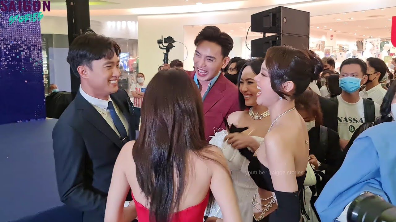 Dàn cast BẪY NGỌT NGÀO tái hiện cảnh quay then chốt trong phim, Quốc Trường cực tình bên Bảo Anh