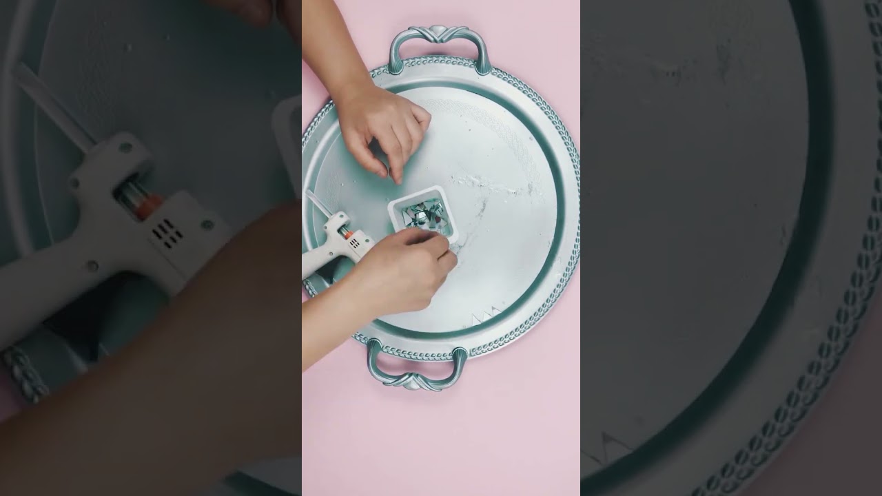 DIY Mosaic Tray with Recycled CDs and DVDs 😍