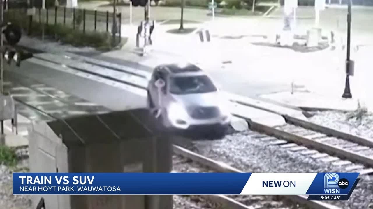 SUV strikes train near Hoyt Park in Wauwatosa; driver arrested