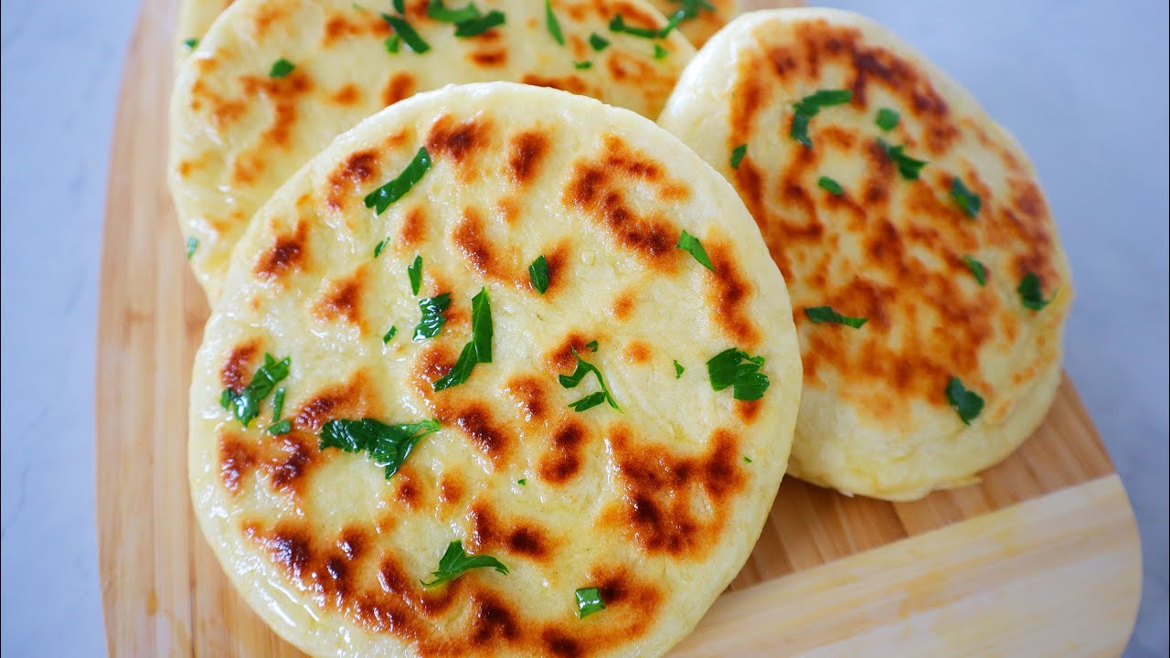 Soft and Fluffy Turkish Bazlama | Easy Flatbread Recipe