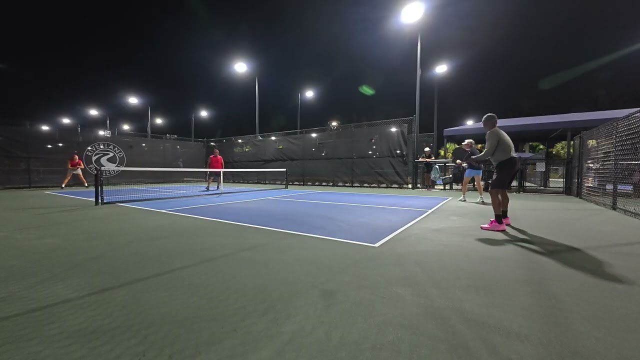 Lisa & Chip Vs. Edgar & Michel Game 2