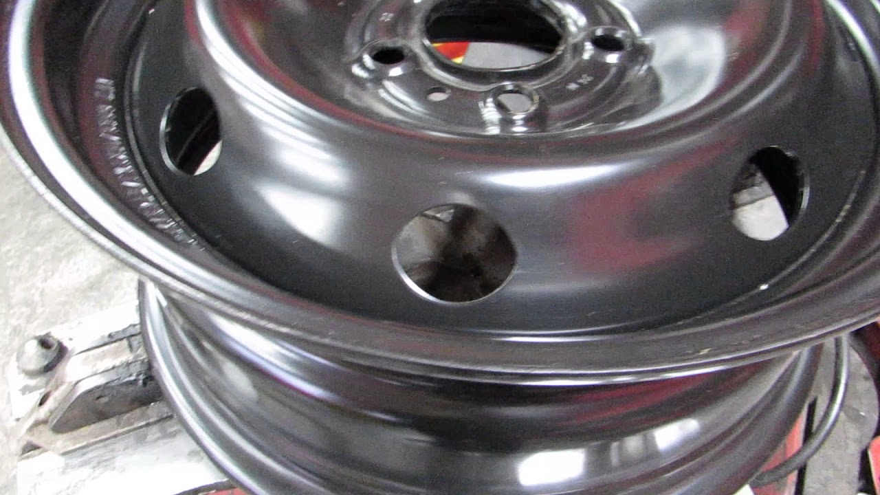 SHOULD I BUY THOSE UGLY BLACK STEEL RIMS? (STEELIES)