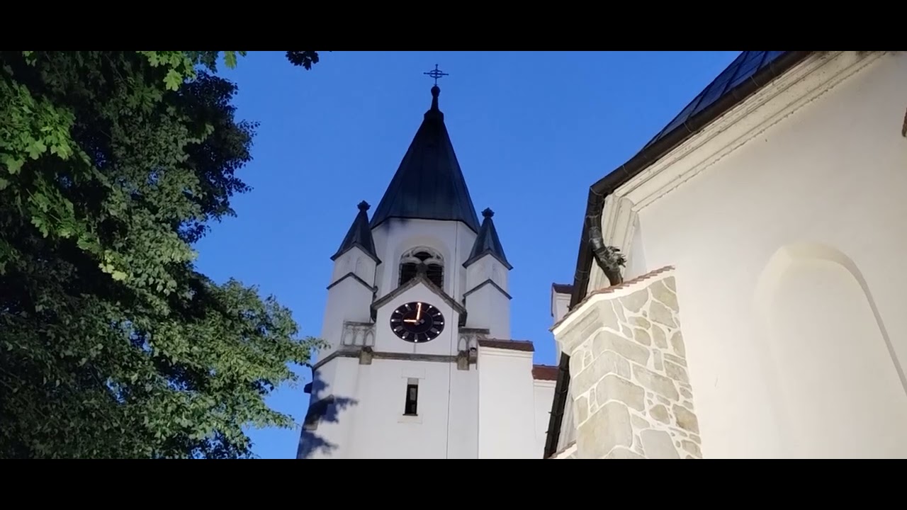 Brzesko- wieczorne kuranty kościelne zabytkowego kościoła NMP Jakuba Apostoła (godz. 21:00)