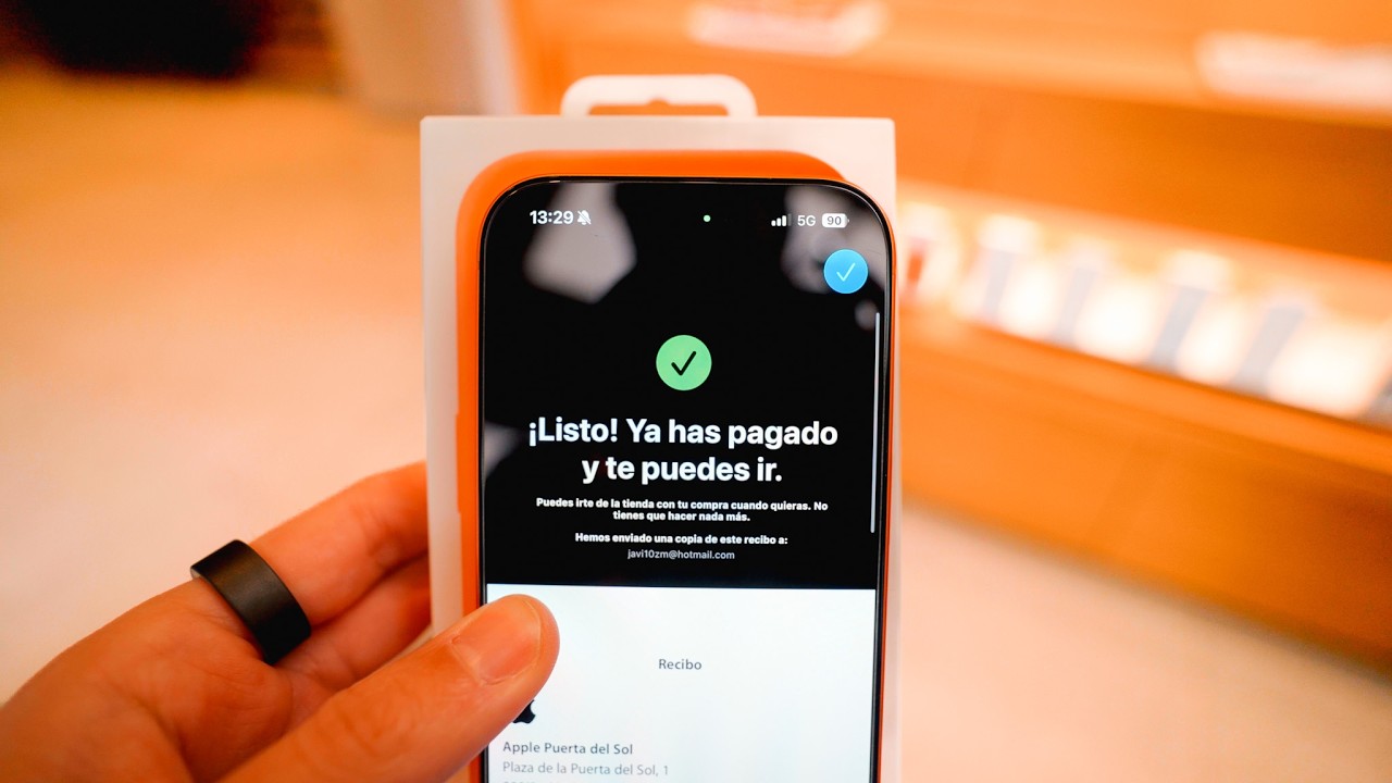 Un domingo visitando la Apple Store de Sol (y comprando)