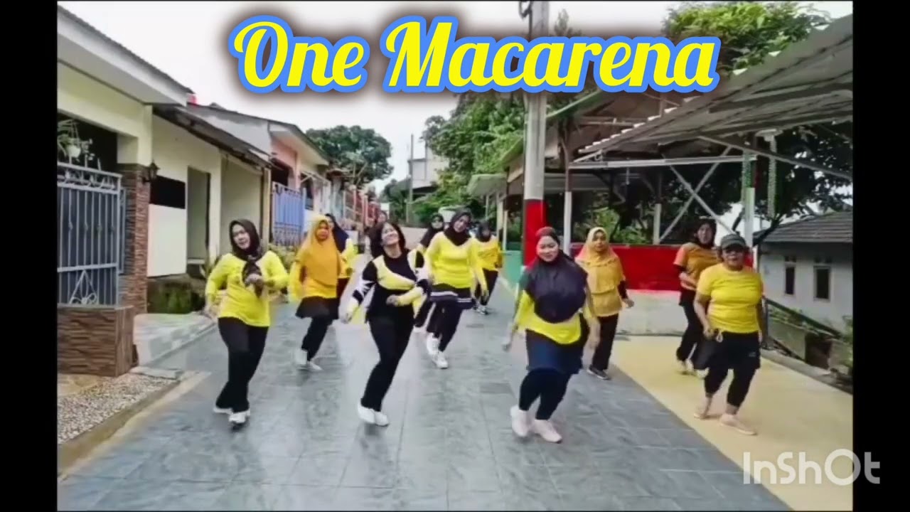 One Macarena Line Dance / Choreo : Wenarika Josephine (INA) / Demo : Senam Minggu GDA