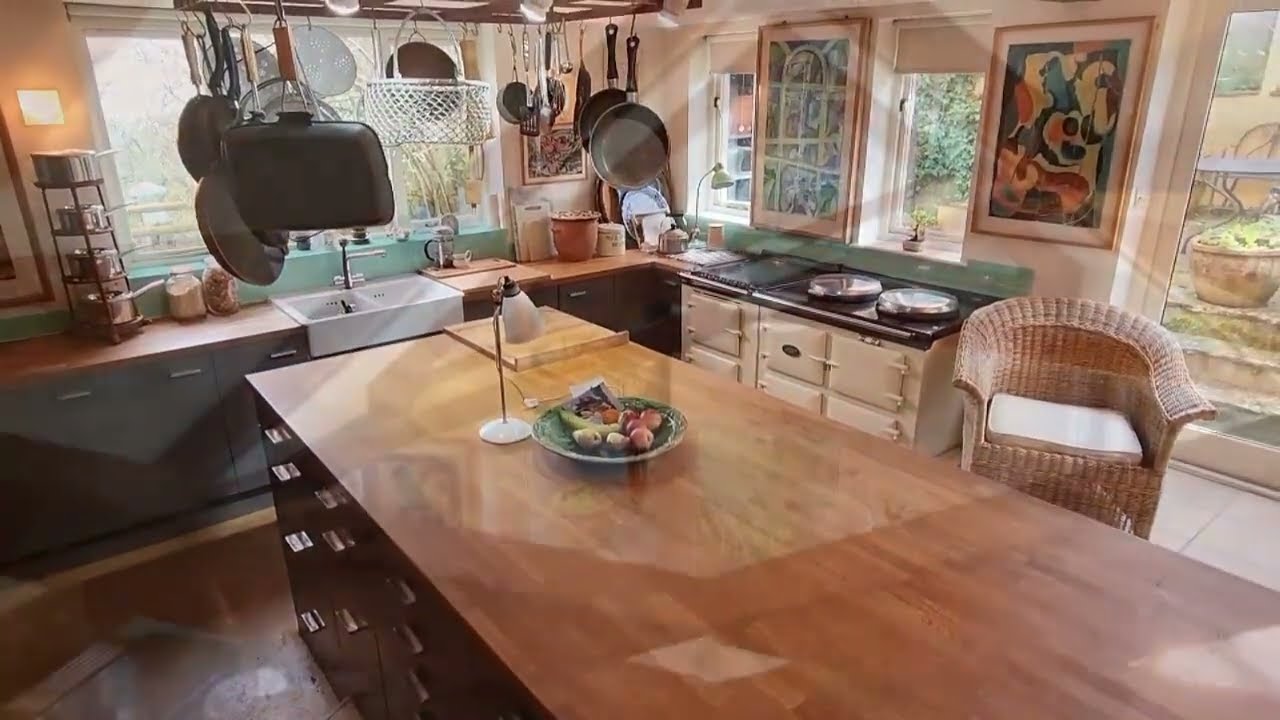 Property for sale in West Dorset, including Bridport, Dorchester and Weymouth