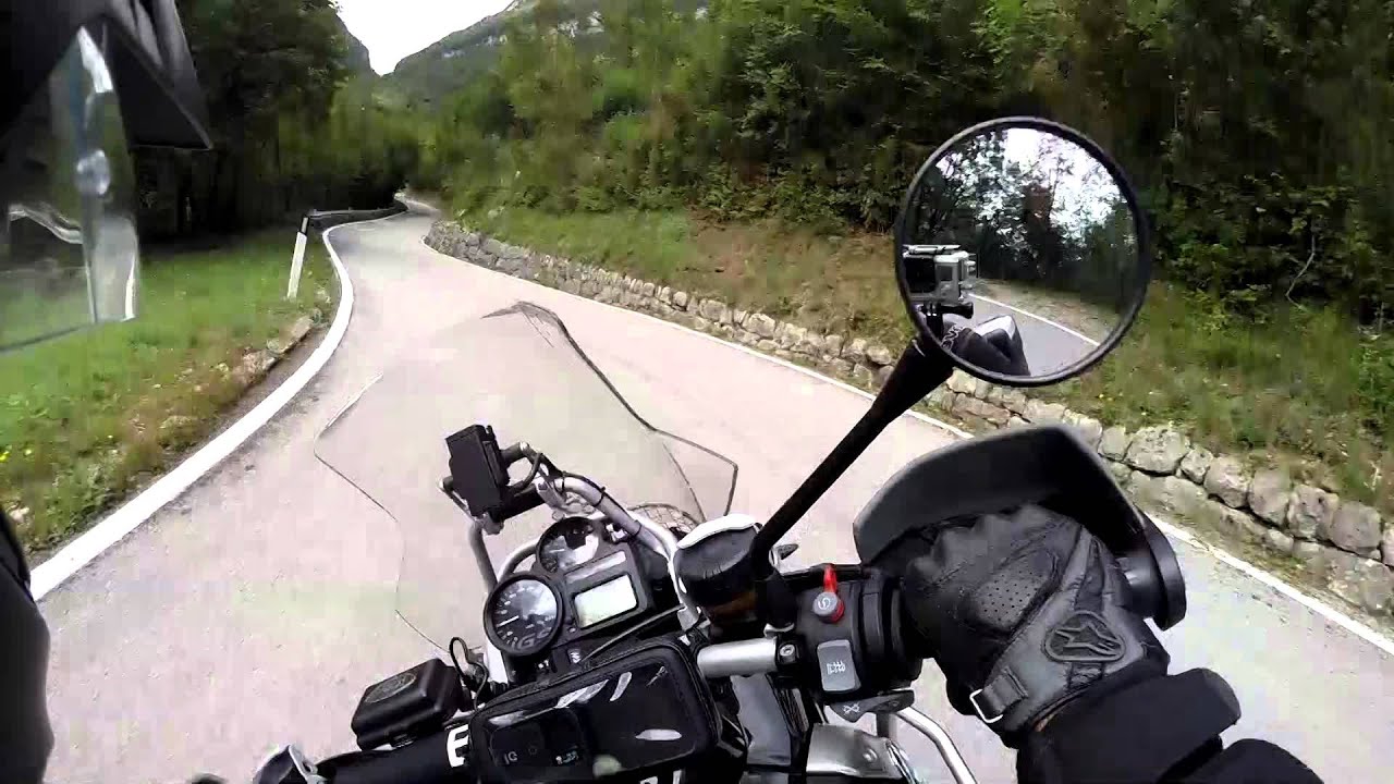 BMW R1200 GS-Strada (sp. 208) che da Avio porta sul Monte Baldo