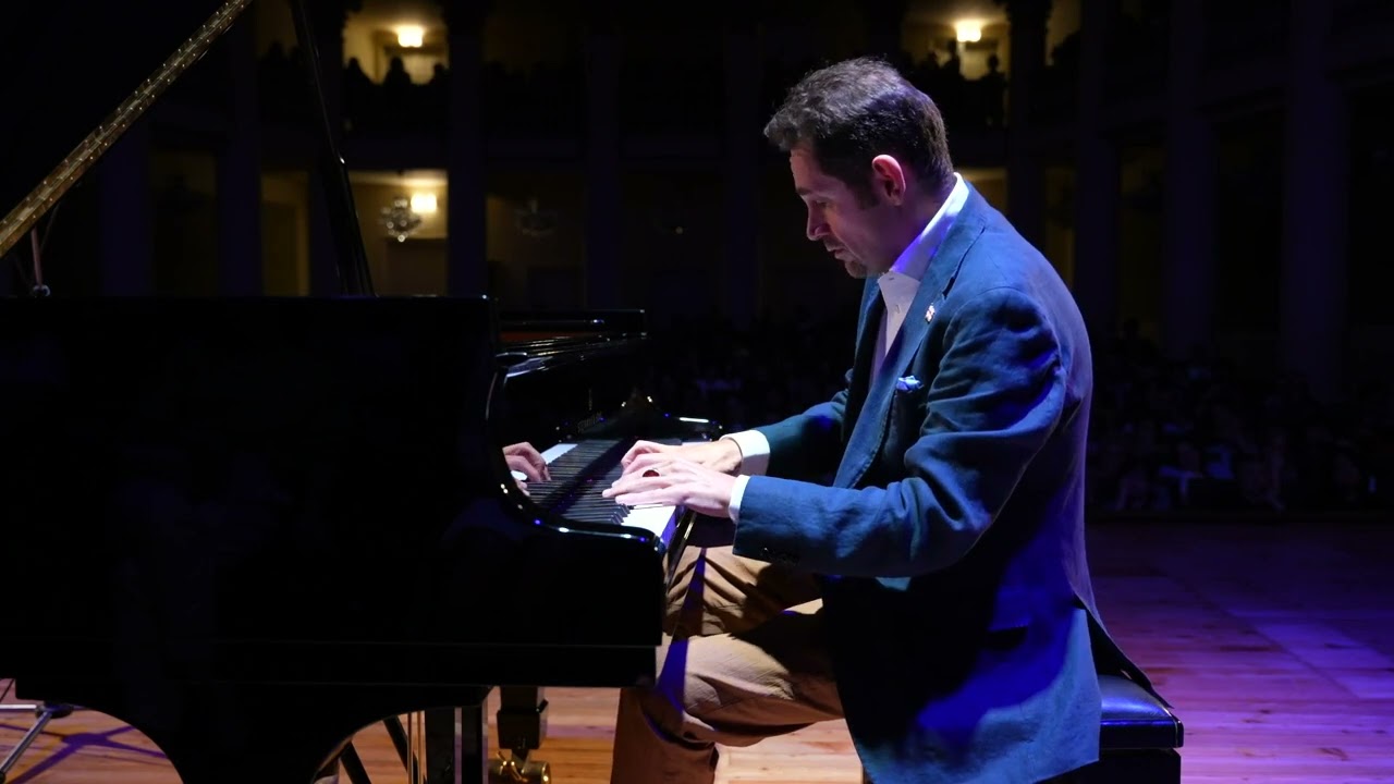 GIGI PIANOMAN - GEORGIA IN NOTES  (CONCERT)