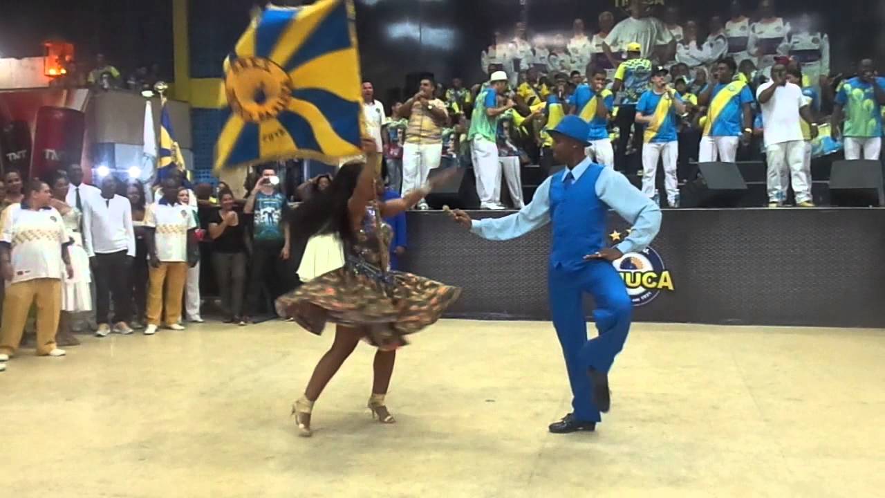 Apresentação do 1º casal de mestre-sala e porta-bandeira da Unidos da Tijuca - Julinho e Rute